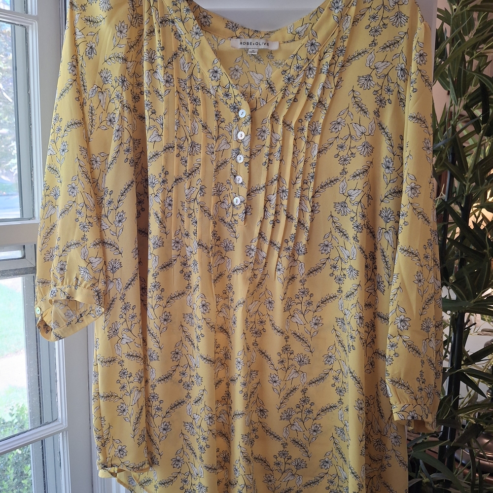 Rose & Olive Yellow 3/4 Sleeve Pleated Tunic
